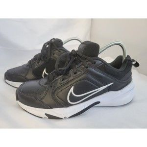 Nike Men's Defy All Day Size 7 Black/White DJ1196-002 Athletic Sneakers Shoes